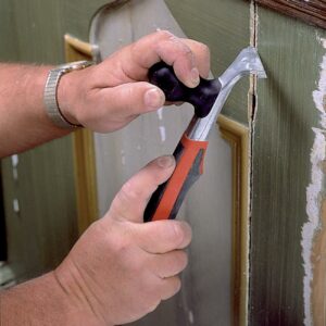 Bahco ERGO™ Heavy Duty 2-1/2" Paint Scraper with Dual-Component Handle - Image 5